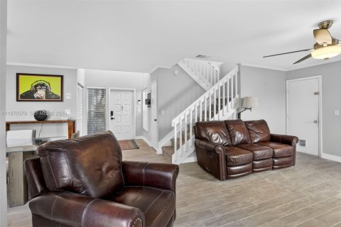 Купить таунхаус в Дейви, Флорида 3 спальни, 184.5м2, № 2036428 - фото 7