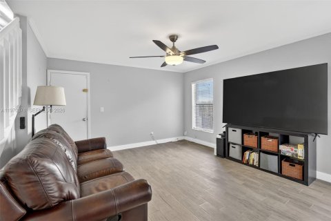 Купить таунхаус в Дейви, Флорида 3 спальни, 184.5м2, № 2036428 - фото 6