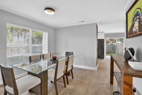 Купить таунхаус в Дейви, Флорида 3 спальни, 184.5м2, № 2036428 - фото 11