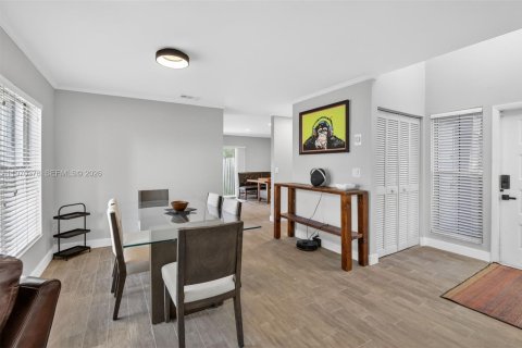 Купить таунхаус в Дейви, Флорида 3 спальни, 184.5м2, № 2036428 - фото 10