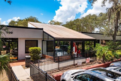 Immobilier commercial à Tampa, Floride № 2298827