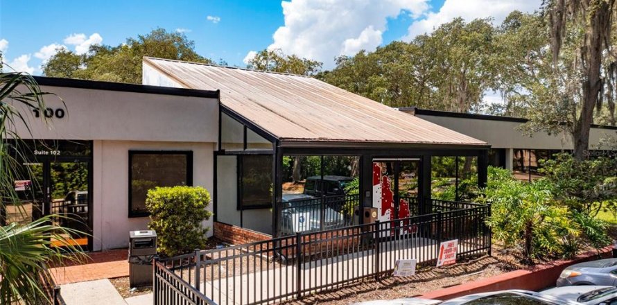 Immobilier commercial à Tampa, Floride № 2298827