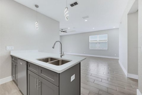 Apartment in Kissimmee, Florida 3 bedrooms, 119.57 sq.m. № 2227968 - photo 8