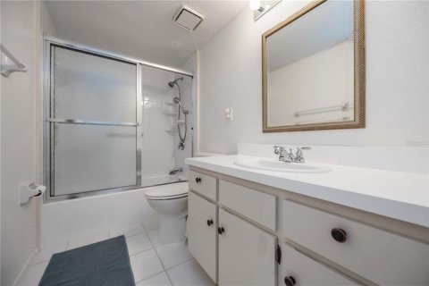 Copropriété à louer à Punta Gorda, Floride: 2 chambres, 125.14 m2 № 2213380 - photo 19