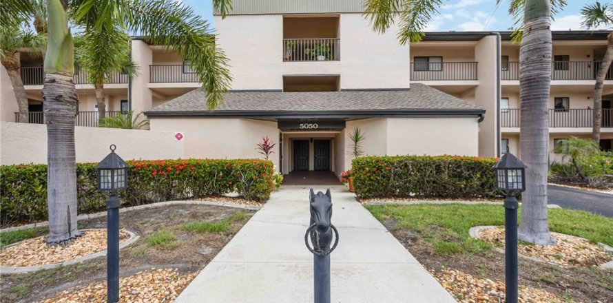 Condo à Punta Gorda, Floride, 2 chambres № 2213380