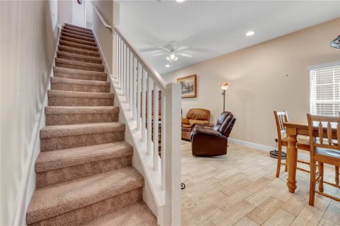 Townhouse in New Smyrna Beach, Florida 4 bedrooms, 221.01 sq.m. № 2110715 - photo 26