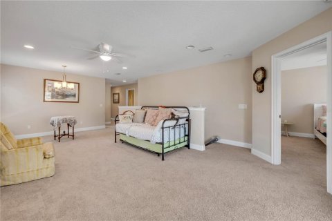 Townhouse in New Smyrna Beach, Florida 4 bedrooms, 221.01 sq.m. № 2110715 - photo 27