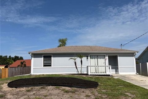 Villa ou maison à vendre à Englewood, Floride: 3 chambres, 83.24 m2 № 2210500 - photo 2