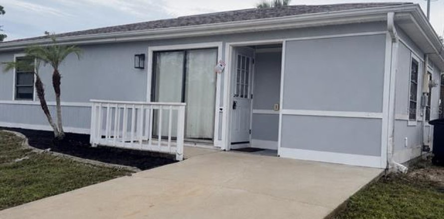Villa ou maison à Englewood, Floride 3 chambres, 83.24 m2 № 2210500