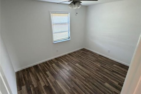 Villa ou maison à vendre à Englewood, Floride: 3 chambres, 83.24 m2 № 2210500 - photo 5