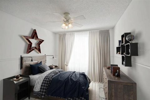 House in Weston, Florida 4 bedrooms, 169.55 sq.m. № 2354734 - photo 9