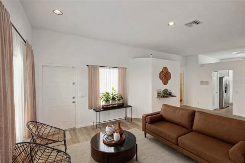 House in Weston, Florida 4 bedrooms, 169.55 sq.m. № 2354734 - photo 4
