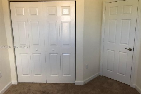 Adosado en alquiler en Homestead, Florida, 3 dormitorios, 130.81 m2 № 1990135 - foto 19