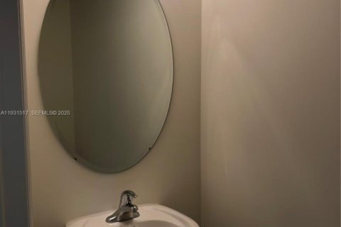 Adosado en alquiler en Homestead, Florida, 3 dormitorios, 130.81 m2 № 1990135 - foto 10