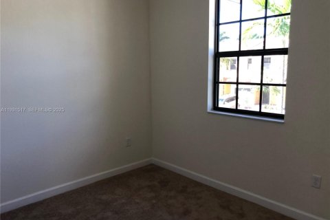 Adosado en alquiler en Homestead, Florida, 3 dormitorios, 130.81 m2 № 1990135 - foto 16
