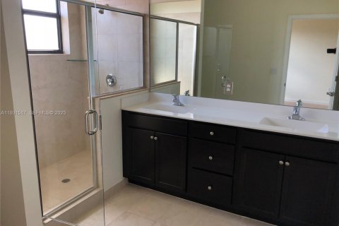 Adosado en alquiler en Homestead, Florida, 3 dormitorios, 130.81 m2 № 1990135 - foto 25