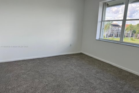 Снять в аренду виллу или дом в Санрайз, Флорида 5 спален, 261.98м2, № 2015073 - фото 26