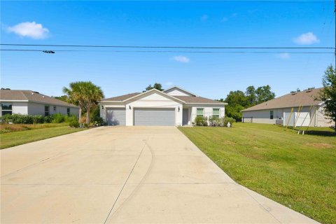 Villa ou maison à vendre à Punta Gorda, Floride: 4 chambres, 174.56 m2 № 2333923 - photo 3