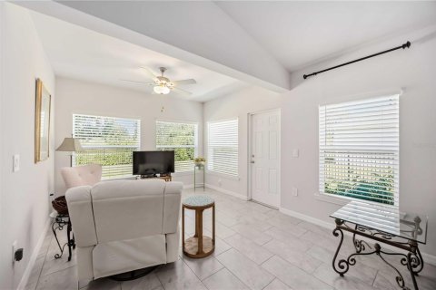 Villa ou maison à vendre à Punta Gorda, Floride: 4 chambres, 174.56 m2 № 2333923 - photo 22