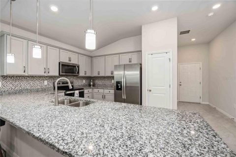 Villa ou maison à vendre à Punta Gorda, Floride: 4 chambres, 174.56 m2 № 2333923 - photo 11
