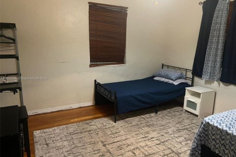 Villa ou maison à vendre à Hollywood, Floride: 3 chambres, 105.44 m2 № 1932378 - photo 13