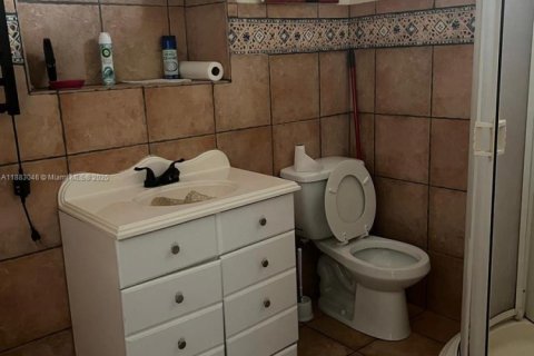 Villa ou maison à vendre à Hollywood, Floride: 3 chambres, 105.44 m2 № 1932378 - photo 4