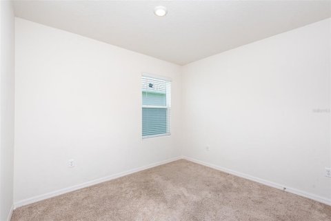 Casa en venta en Deltona, Florida, 4 dormitorios, 170.57 m2 № 1865897 - foto 23