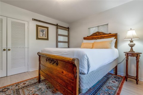 Casa en alquiler en Homestead, Florida, 4 dormitorios, 251.58 m2 № 1952036 - foto 17