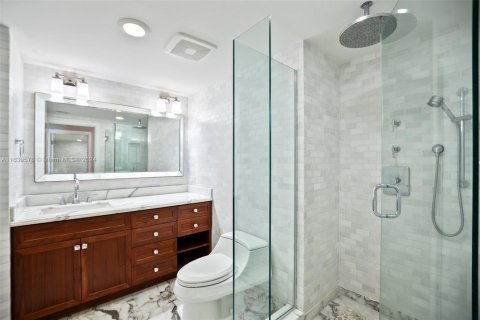 Condo in Miami, Florida, 3 bedrooms  № 1861052 - photo 17