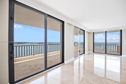 Condo in Miami, Florida, 3 bedrooms  № 1861052 - photo 9