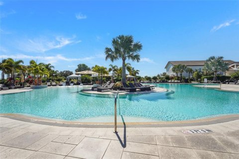 Casa en venta en Bradenton, Florida, 4 dormitorios, 189.99 m2 № 2430568 - foto 16