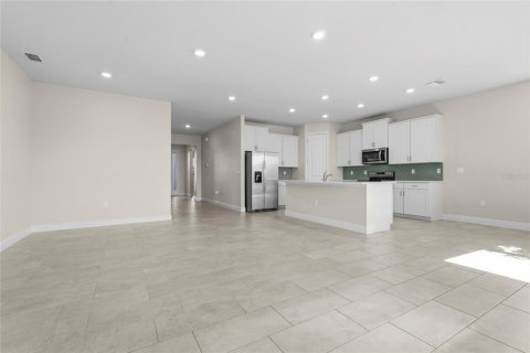 Casa en venta en Bradenton, Florida, 4 dormitorios, 189.99 m2 № 2430568 - foto 25