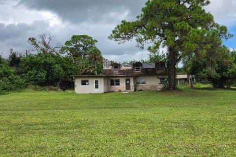 Villa ou maison à vendre à Vero Beach, Floride: 4 chambres, 267.28 m2 № 2397800 - photo 2