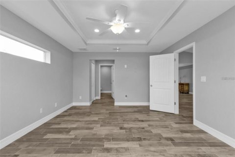 House in Port Charlotte, Florida 3 bedrooms, 167.04 sq.m. № 2217720 - photo 20