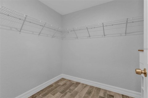 House in Port Charlotte, Florida 3 bedrooms, 167.04 sq.m. № 2217720 - photo 21
