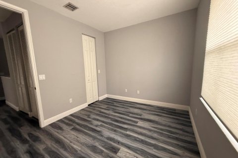 Townhouse in Boynton Beach, Florida 3 bedrooms, 141.49 sq.m. № 2384512 - photo 26