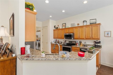 House in Ocala, Florida 3 bedrooms, 210.52 sq.m. № 2217024 - photo 25