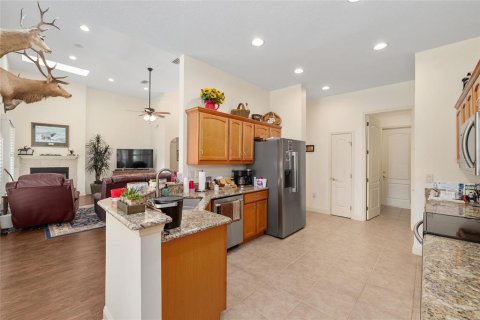 House in Ocala, Florida 3 bedrooms, 210.52 sq.m. № 2217024 - photo 24