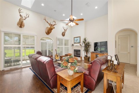 House in Ocala, Florida 3 bedrooms, 210.52 sq.m. № 2217024 - photo 13