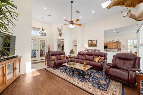 House in Ocala, Florida 3 bedrooms, 210.52 sq.m. № 2217024 - photo 18