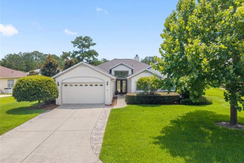 House in Ocala, Florida 3 bedrooms, 210.52 sq.m. № 2217024 - photo 3