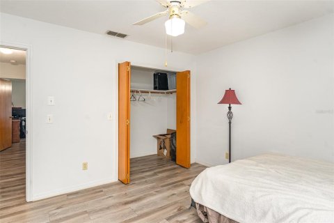House in Inverness, Florida 3 bedrooms, 211.82 sq.m. № 1853110 - photo 22