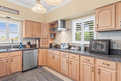 Villa ou maison à vendre à Englewood, Floride: 6 chambres, 405.52 m2 № 2206097 - photo 20