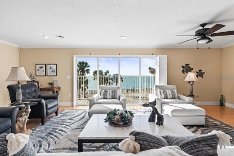 Villa ou maison à vendre à Englewood, Floride: 6 chambres, 405.52 m2 № 2206097 - photo 11