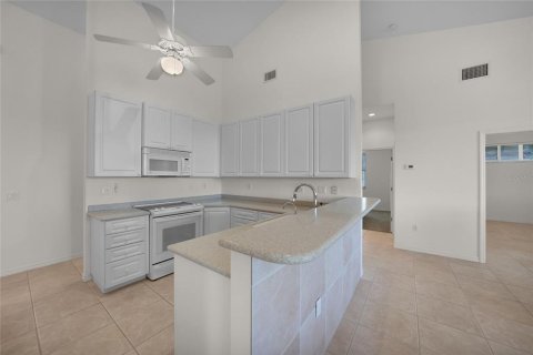 Casa en venta en Punta Gorda, Florida, 4 dormitorios, 238.02 m2 № 1642862 - foto 10