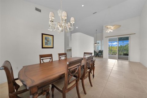 Casa en venta en Punta Gorda, Florida, 4 dormitorios, 238.02 m2 № 1642862 - foto 8