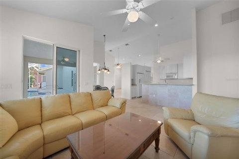 Casa en venta en Punta Gorda, Florida, 4 dormitorios, 238.02 m2 № 1642862 - foto 17