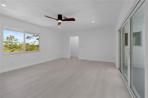 Купить виллу или дом в Хоб-Саунд, Флорида 3 спальни, 189.71м2, № 2066816 - фото 22