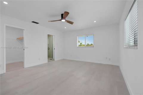 Купить виллу или дом в Хоб-Саунд, Флорида 3 спальни, 189.71м2, № 2066816 - фото 29