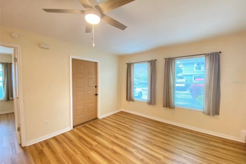Touwnhouse à louer à Altamonte Springs, Floride: 2 chambres, 107.67 m2 № 2438545 - photo 12